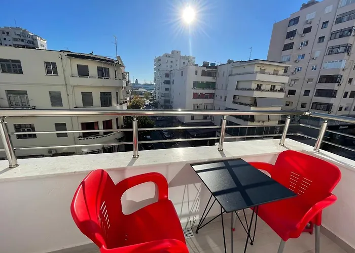 Senri * Durrës